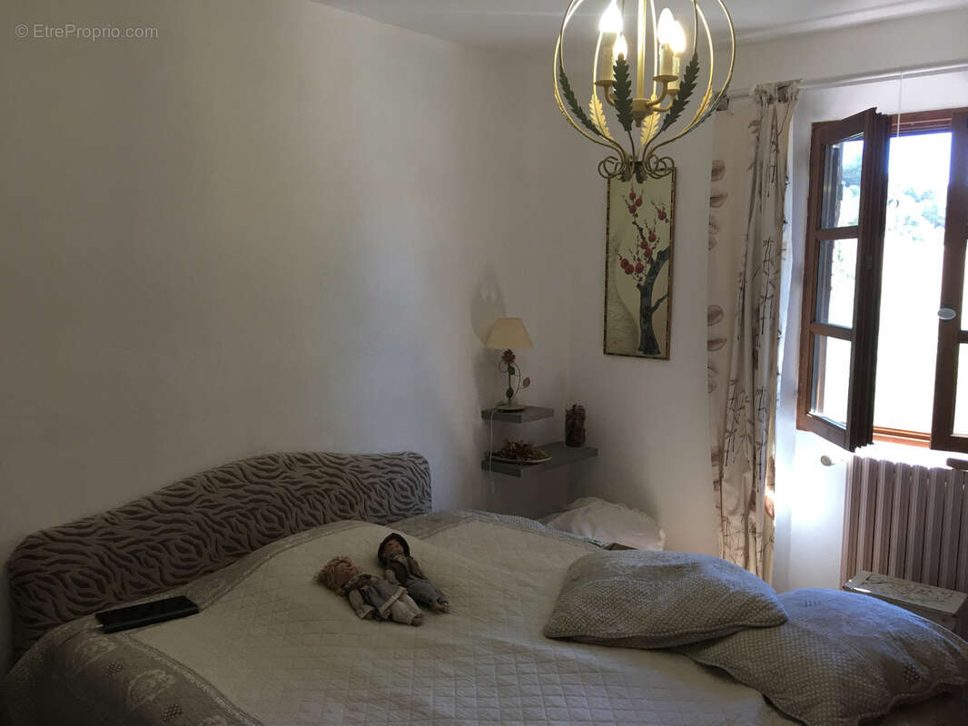 Maison à PLAN-DE-LA-TOUR