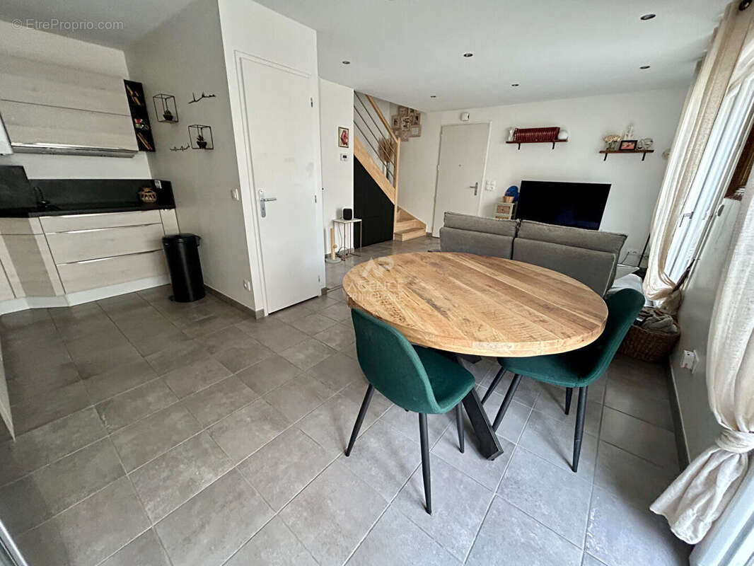 Maison à CARRIERES-SOUS-POISSY