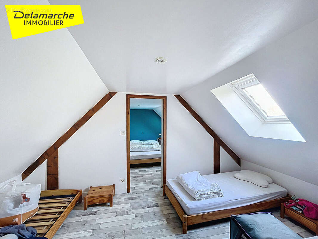 Maison à LA CHAISE-BAUDOUIN
