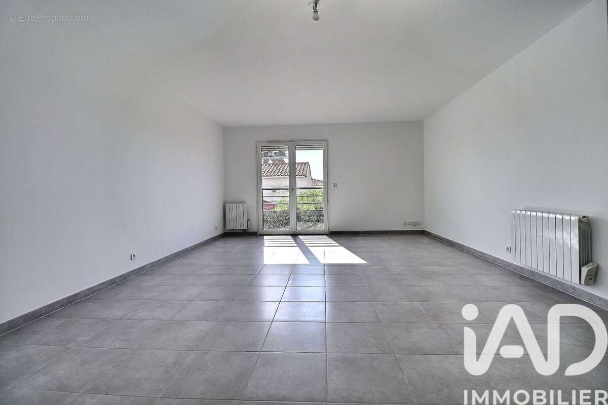 Photo 2 - Appartement à SALEILLES