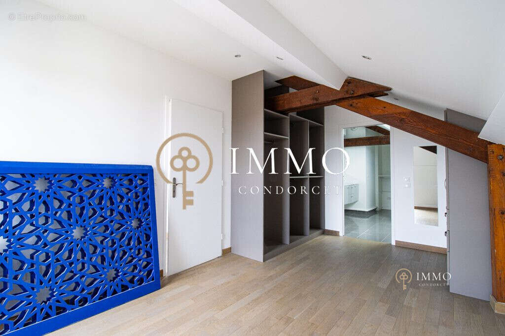 Appartement à BOURG-LA-REINE