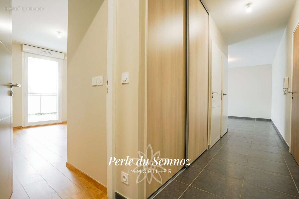 Appartement 65 m² à Seynod  - photo 6