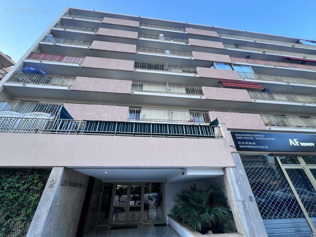 Appartement à LE CANNET