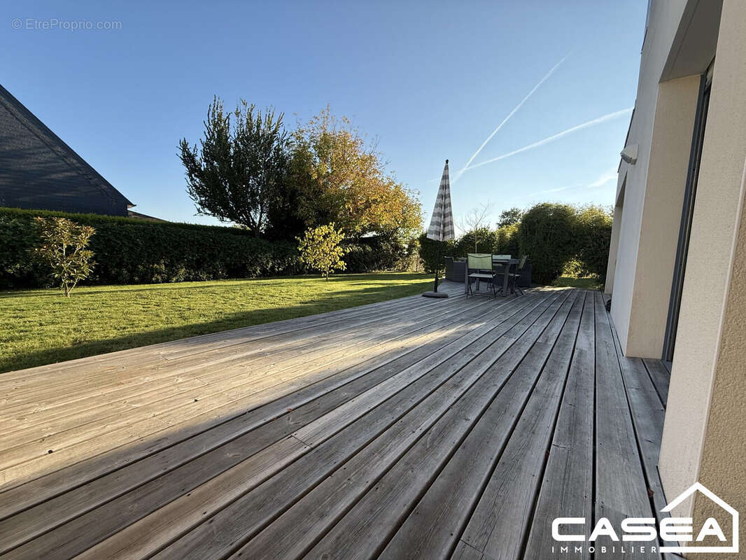 Maison à PLONEOUR-LANVERN