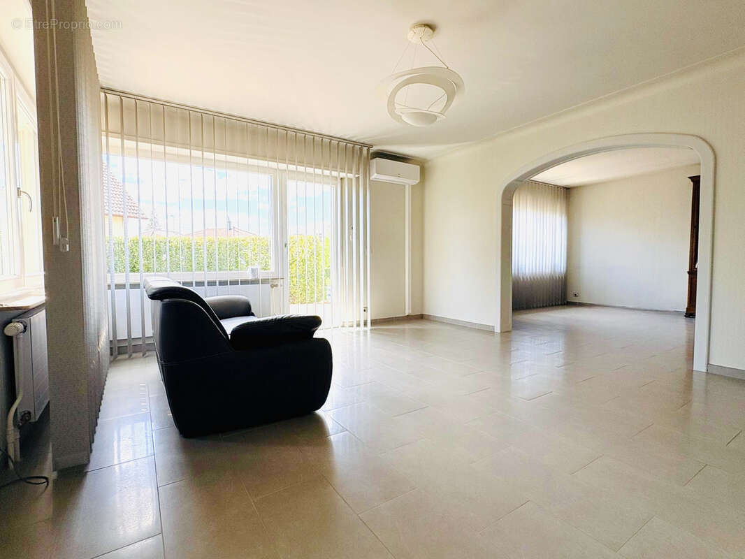 Maison individuelle plain pied de 140 m2 - photo 5