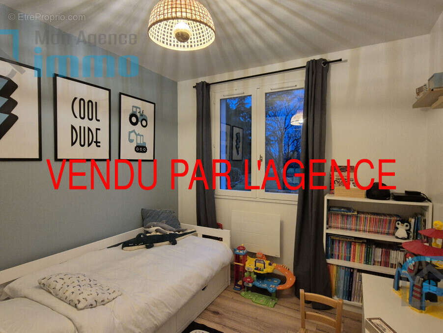 Maison à MEHUN-SUR-YEVRE