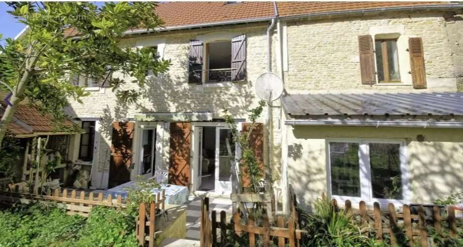 Maison 160 m² à Saint-Aubin-Sur-Mer  - photo 2