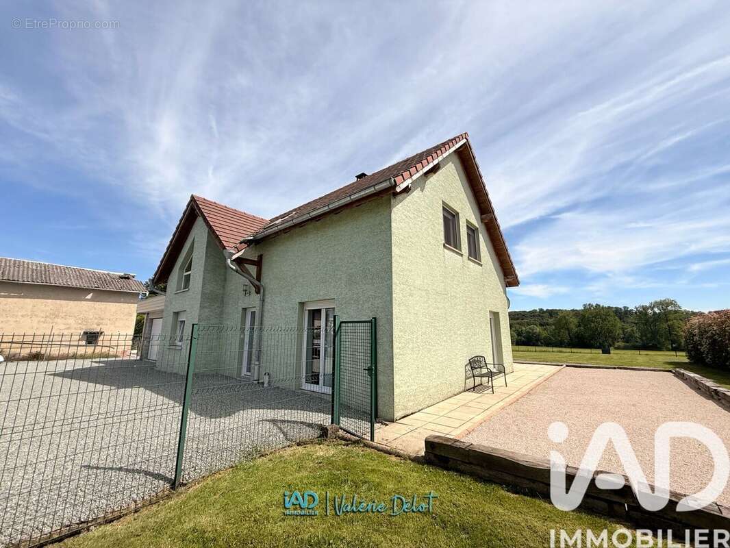 Photo 3 - Maison à JONCHEREY