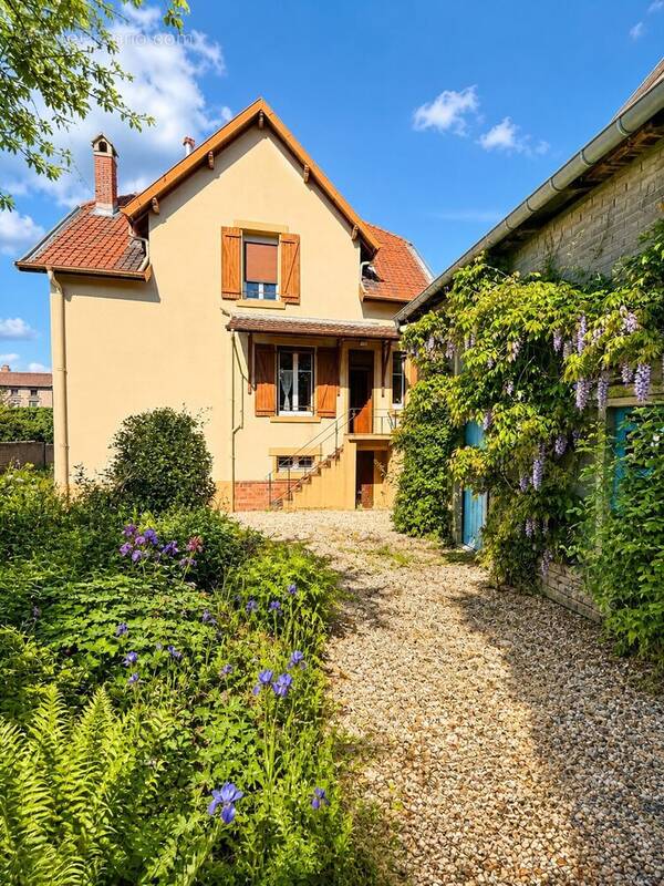 Maison à PONT-A-MOUSSON