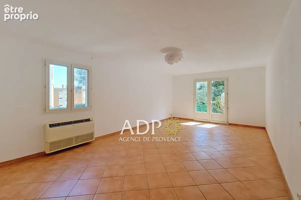 Maison 4 pièces 80 m² à vendre à Grasse (06130) - photo 2
