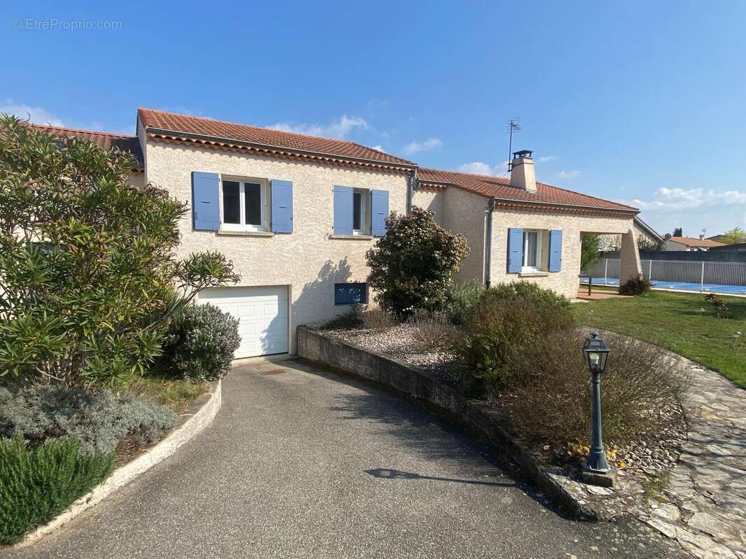 Photo 2 - Maison à LA ROCHE-DE-GLUN