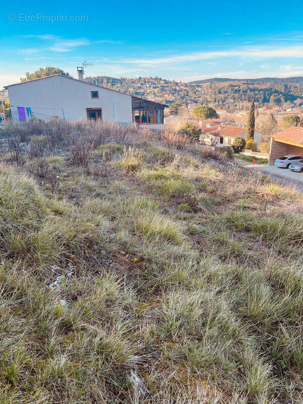 Terrain à LIMOUX
