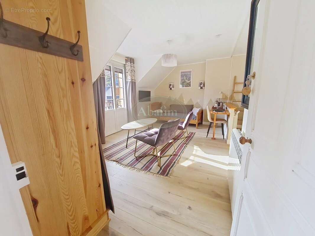 Maison à LUZ-SAINT-SAUVEUR