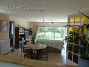 Maison à CHENAC-SAINT-SEURIN-D&#039;UZET