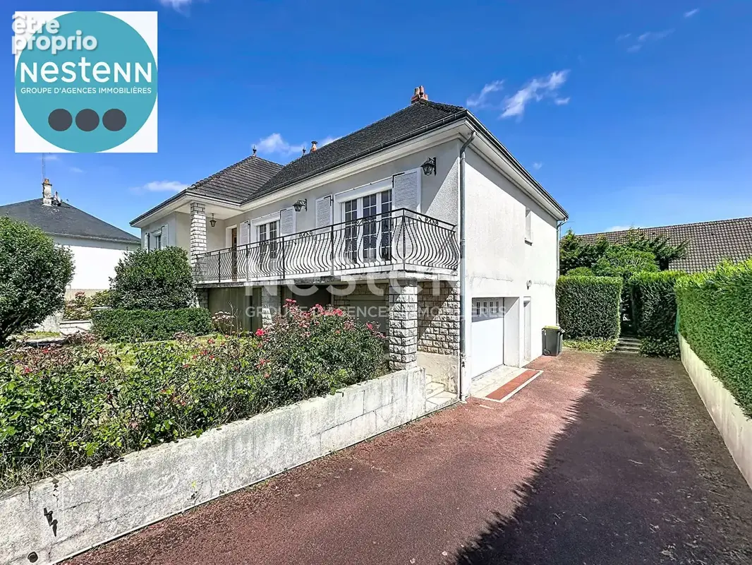 Maison d'exception à vendre à ST SULPICE DE POMMERAY - 7 pièces, 229 m², calme absolu - photo 18