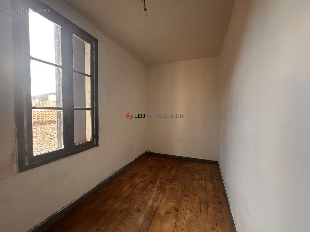 Appartement 73 m² à Amelie-Les-Bains-Palalda  - photo 8