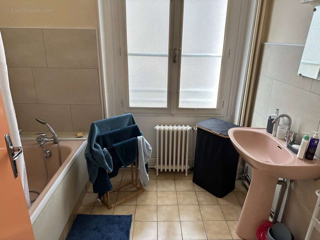 Appartement à GENCAY
