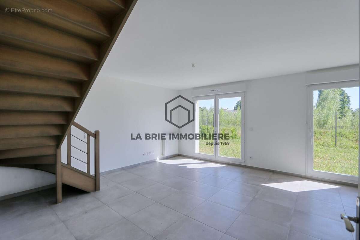 Maison 121 m² à Mennecy  - photo 7