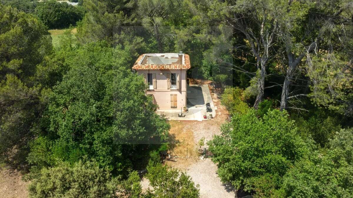 Maison à AIX-EN-PROVENCE