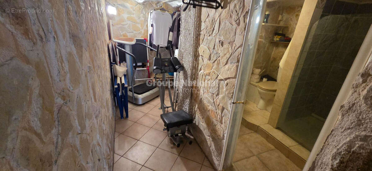 Appartement à MARSEILLE-16E