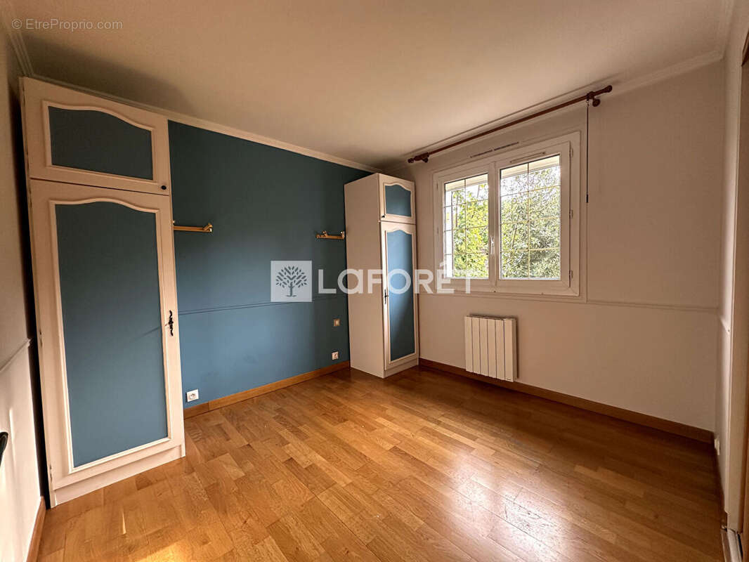 Maison à VIRY-CHATILLON