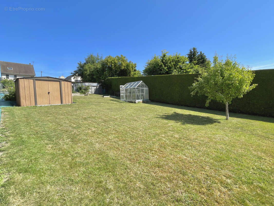 Maison à HOMBLIERES