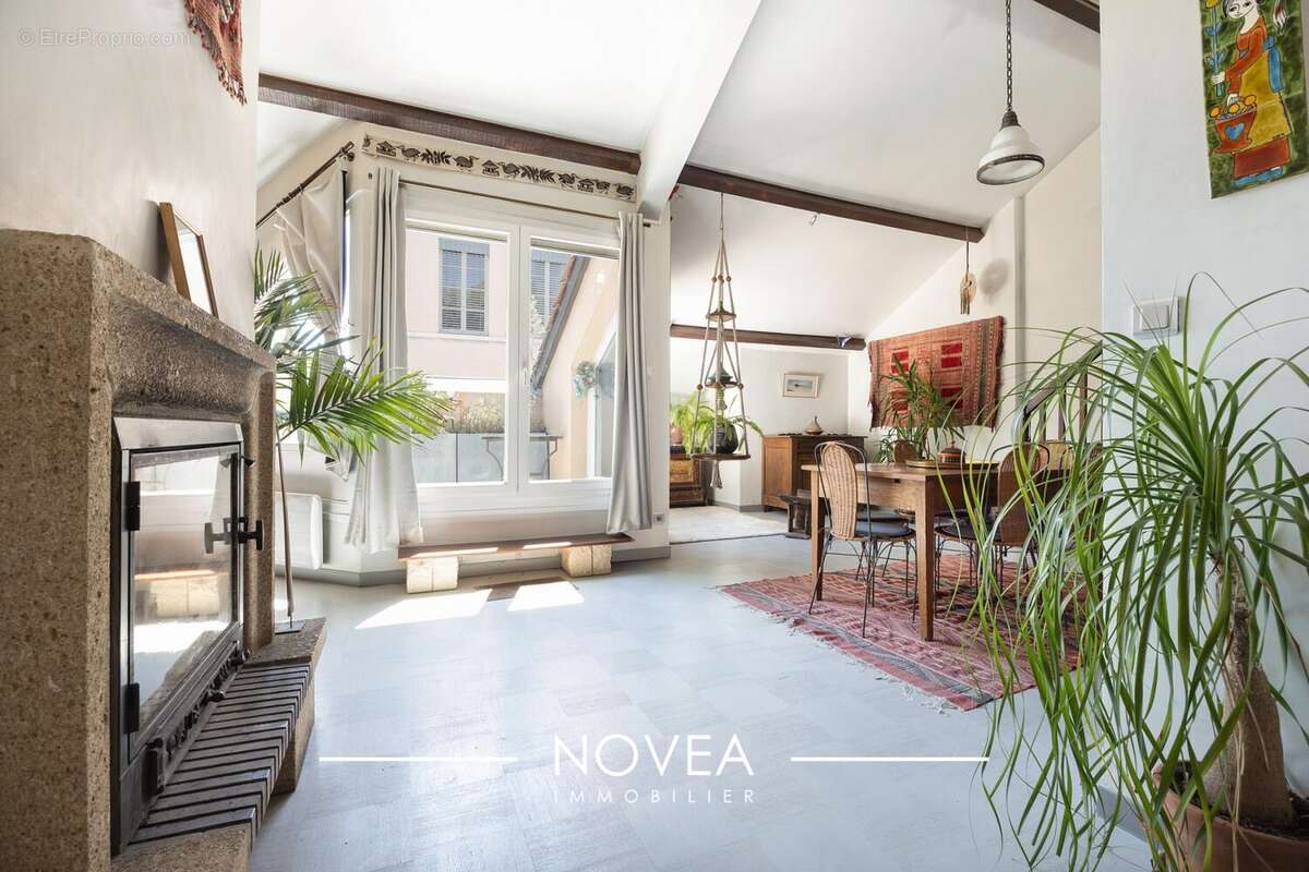 Appartement à LYON-1E