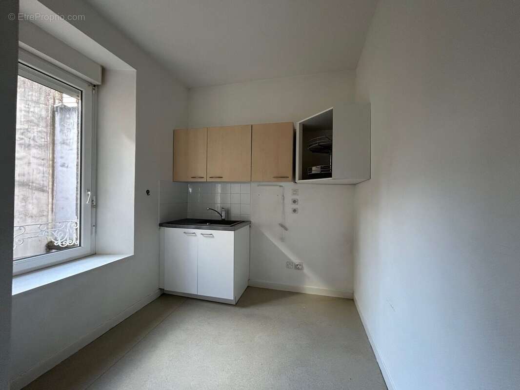 Appartement 85 m² à Saint-Brieuc  - photo 3