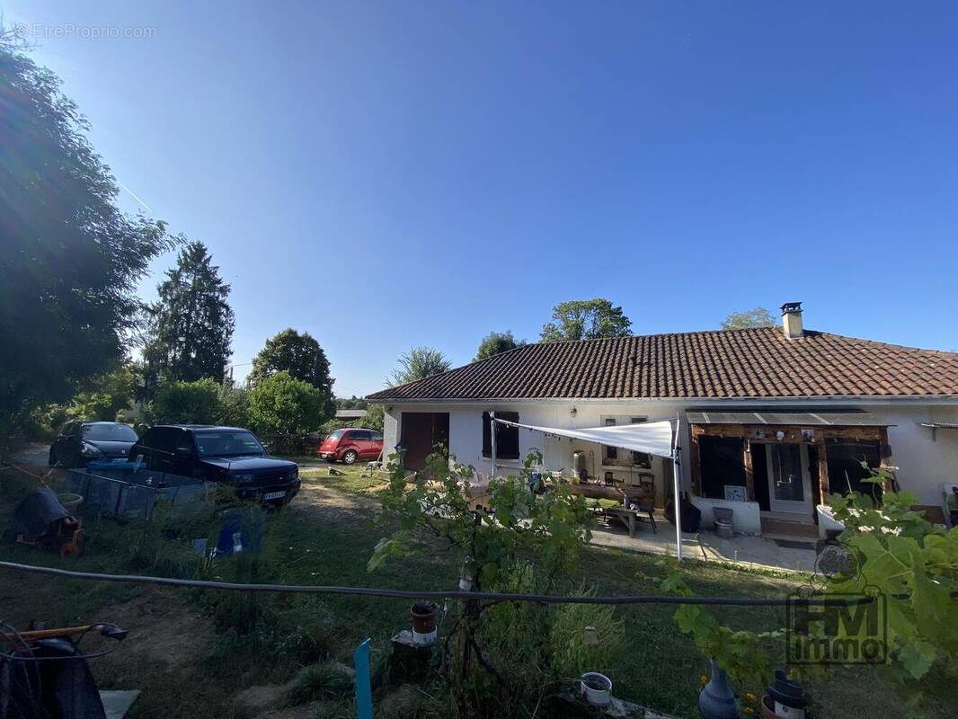 n°2 - Maison à JUMILHAC-LE-GRAND