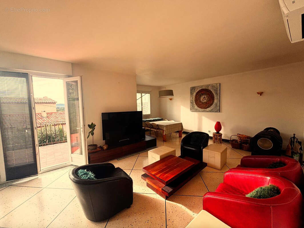 Maison à SAINT-RAPHAEL