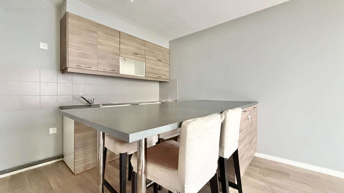 Appartement à CORBEIL-ESSONNES