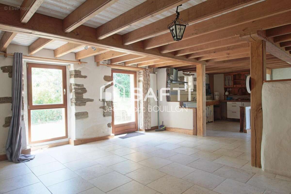 Photo 3 - Maison à PLUMELIAU