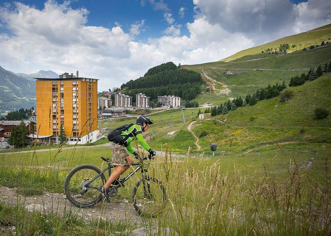 INVESTISSEMENT LOCATIF  ORCIÈRES  Résidence de tourisme Belambra Clubs « Le Roc Blanc » - 7,32 % de rentabilité - photo 12
