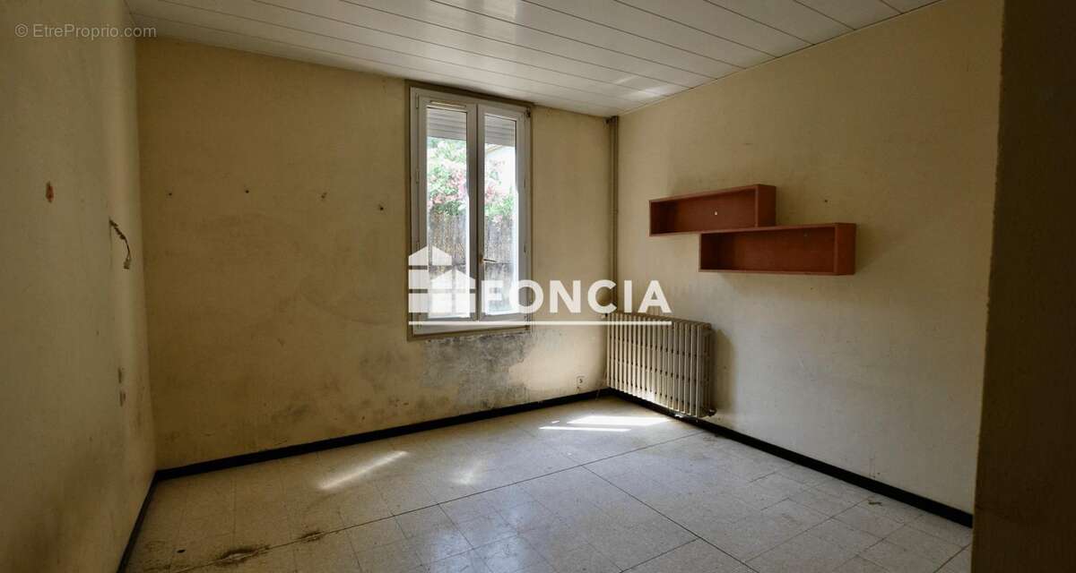 RARE : Appartement T4 lumineux avec jardin - photo 8