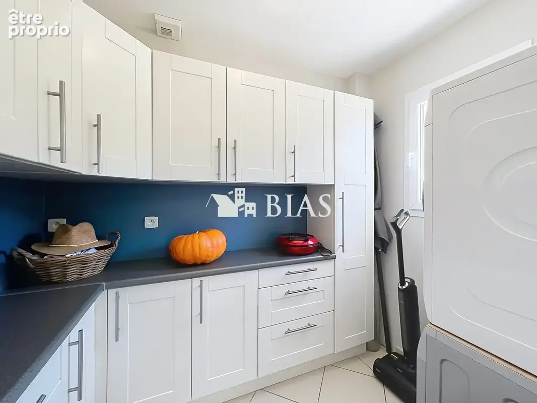 Maison 8 pièces 178 m² à vendre à Bernay (27300) - photo 7