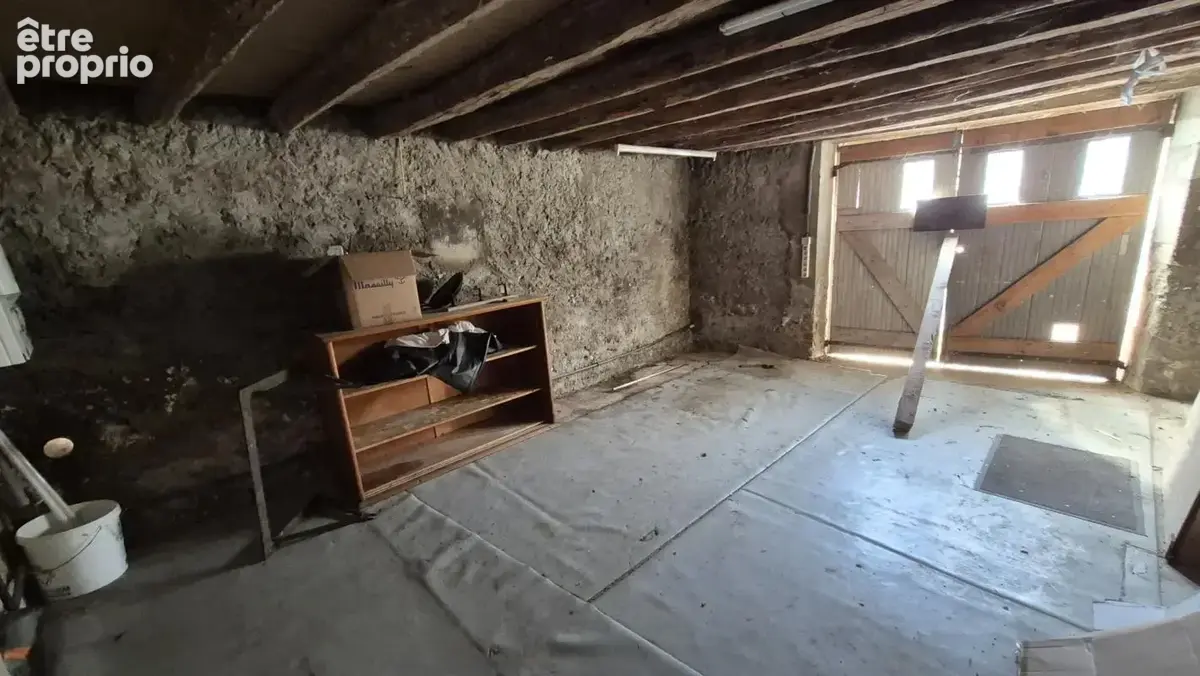 Maison ancienne à rénover   Garage et greniers aménageables - photo 9