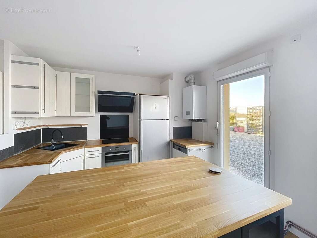 Appartement à ELANCOURT