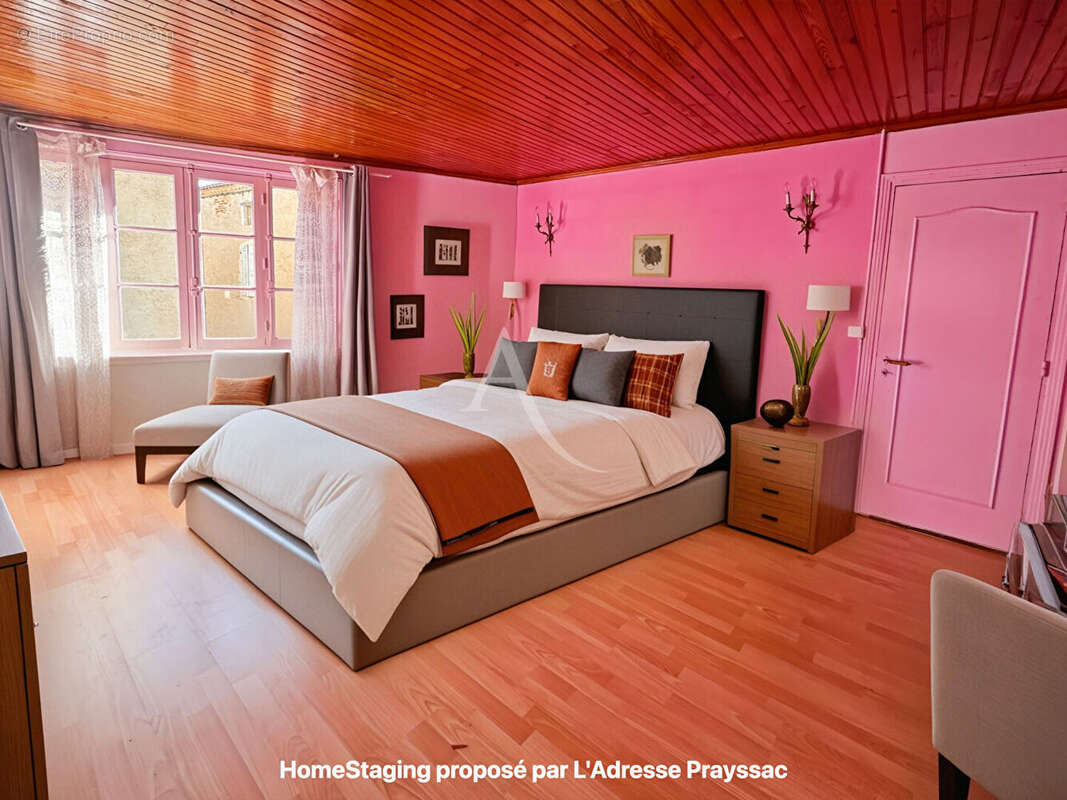 Maison à PUY-L&#039;EVEQUE