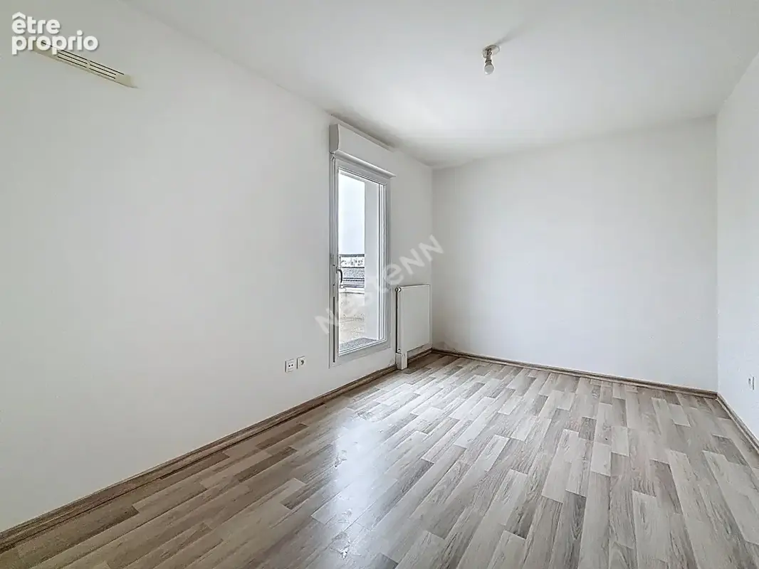 À vendre : Appartement 3 pièces à Rezé avec box et cave - secteur Pont Rousseau - photo 5