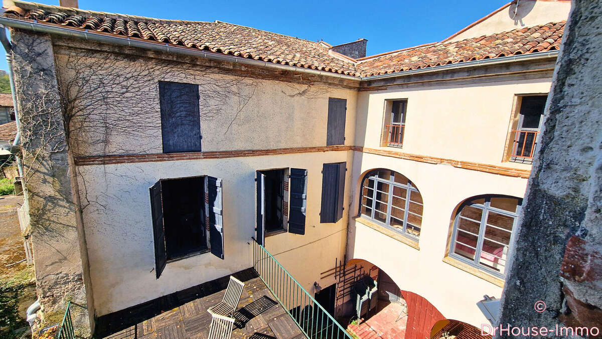 Maison 560 m² à Auvillar  - photo 3
