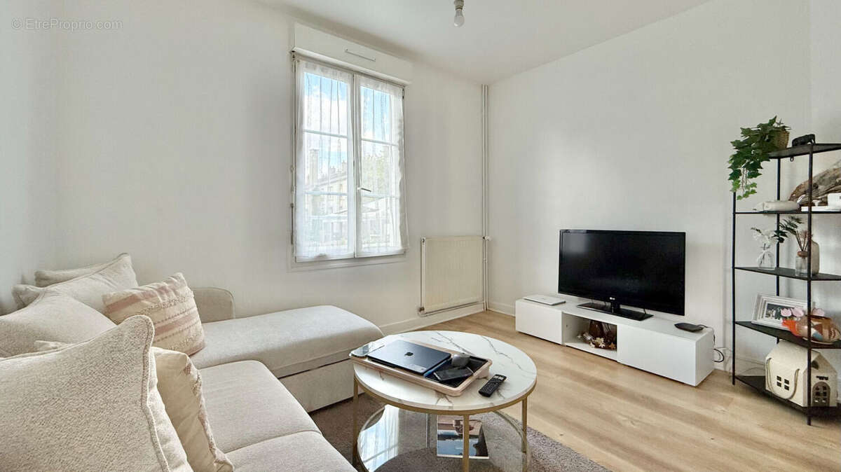 Maison à CORBEIL-ESSONNES