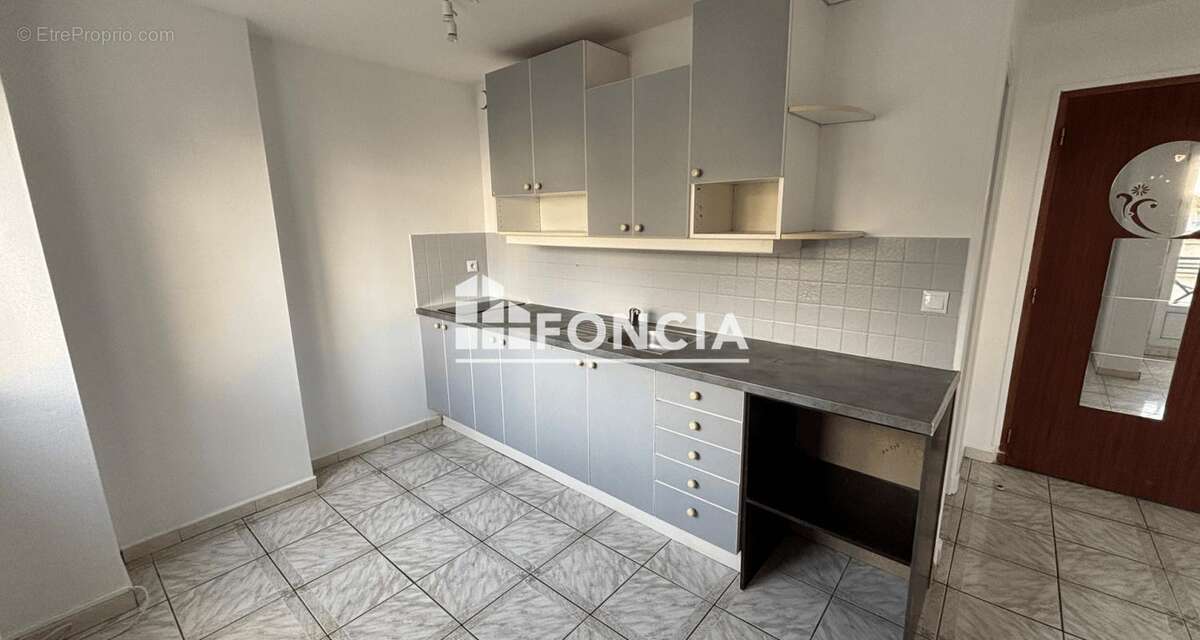 Appartement à SAVIGNY-SUR-ORGE