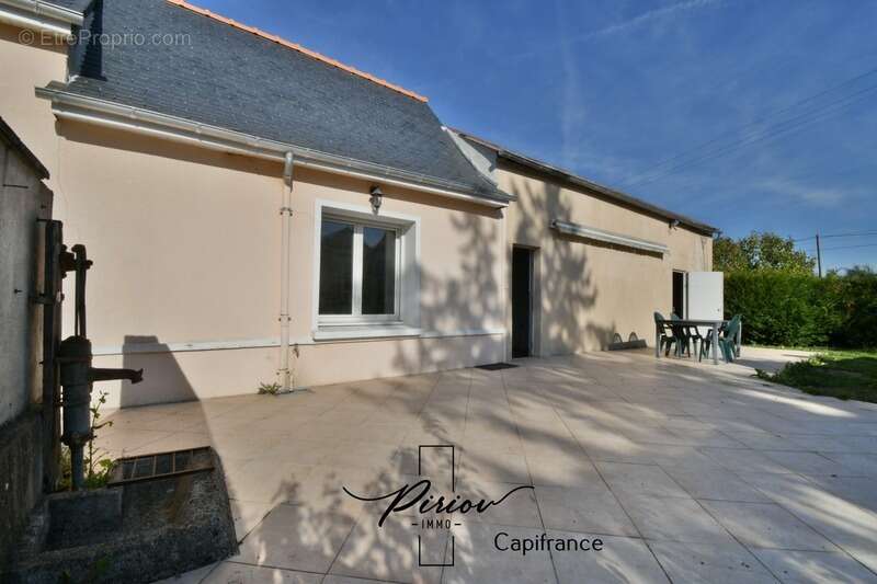 Maison à vendre 6 pièces - Dépendances - 4932 m² - photo 5