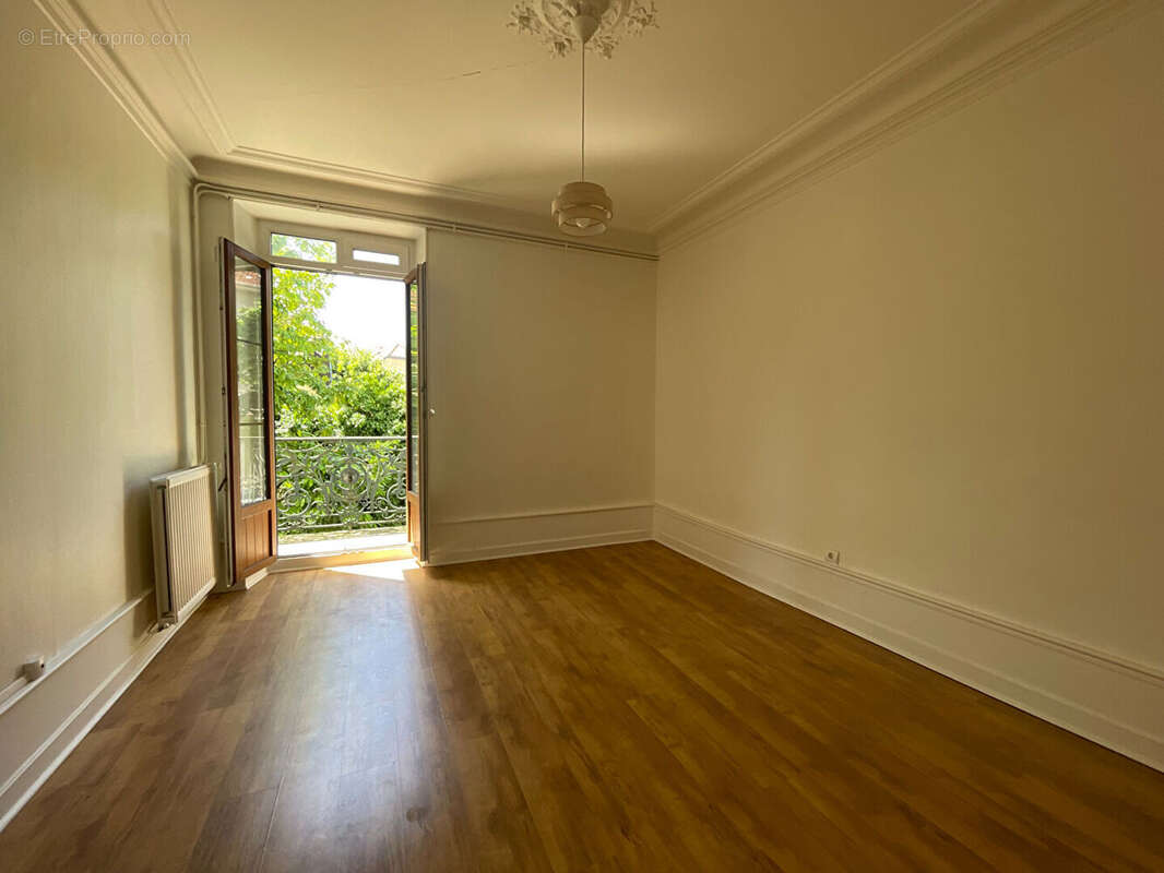 Appartement à AIX-LES-BAINS