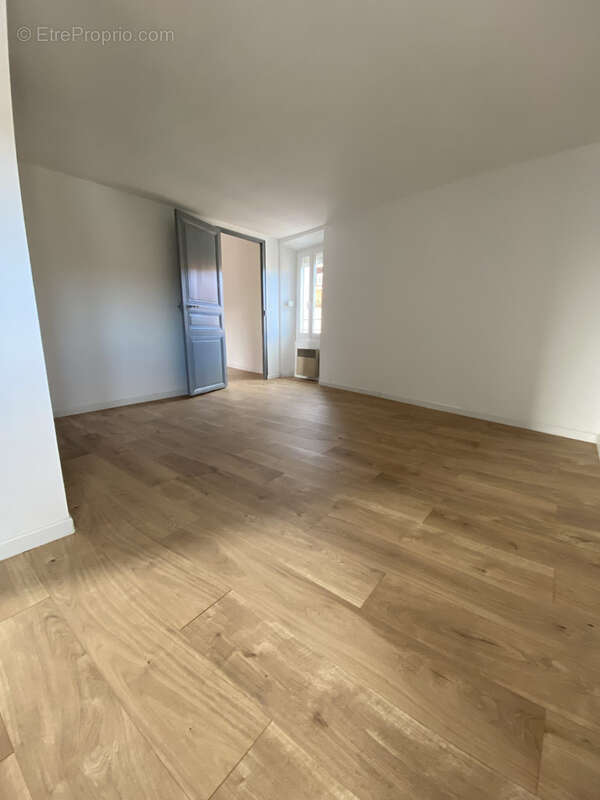 Maison à SAINT-JEAN-LASSEILLE