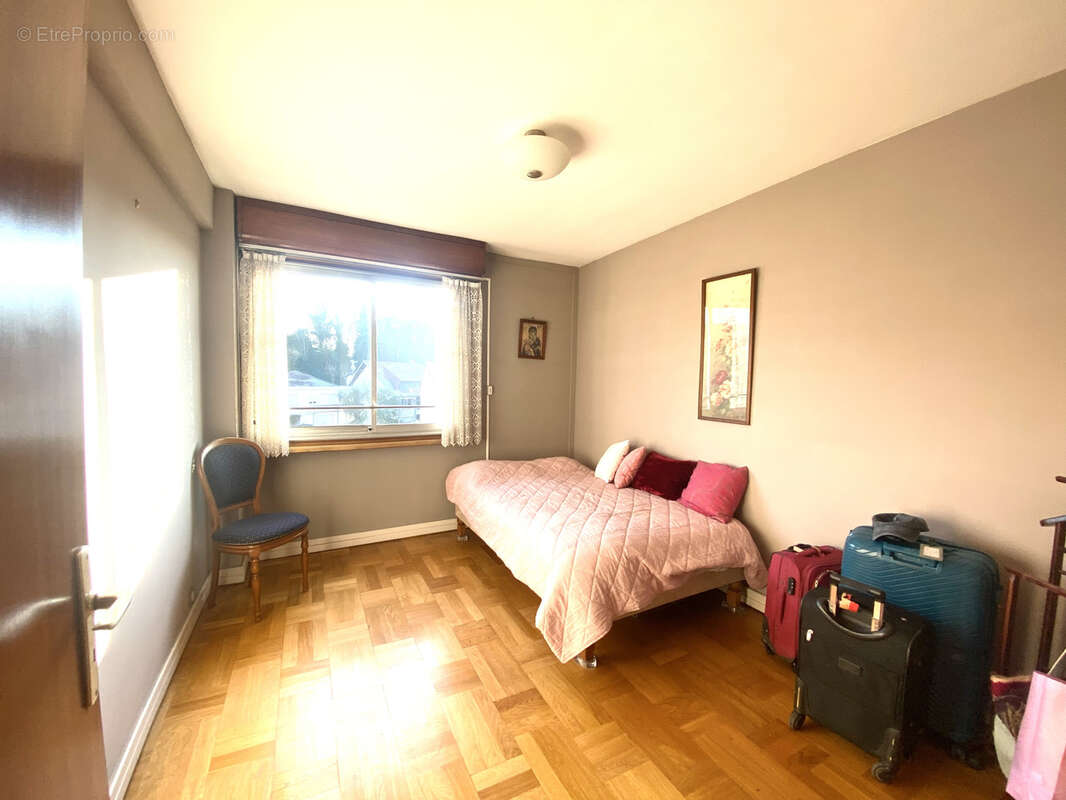 Appartement à LE RAINCY