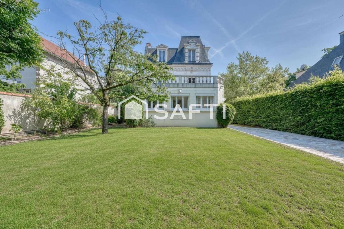 Photo 2 - Maison à LE PERREUX-SUR-MARNE