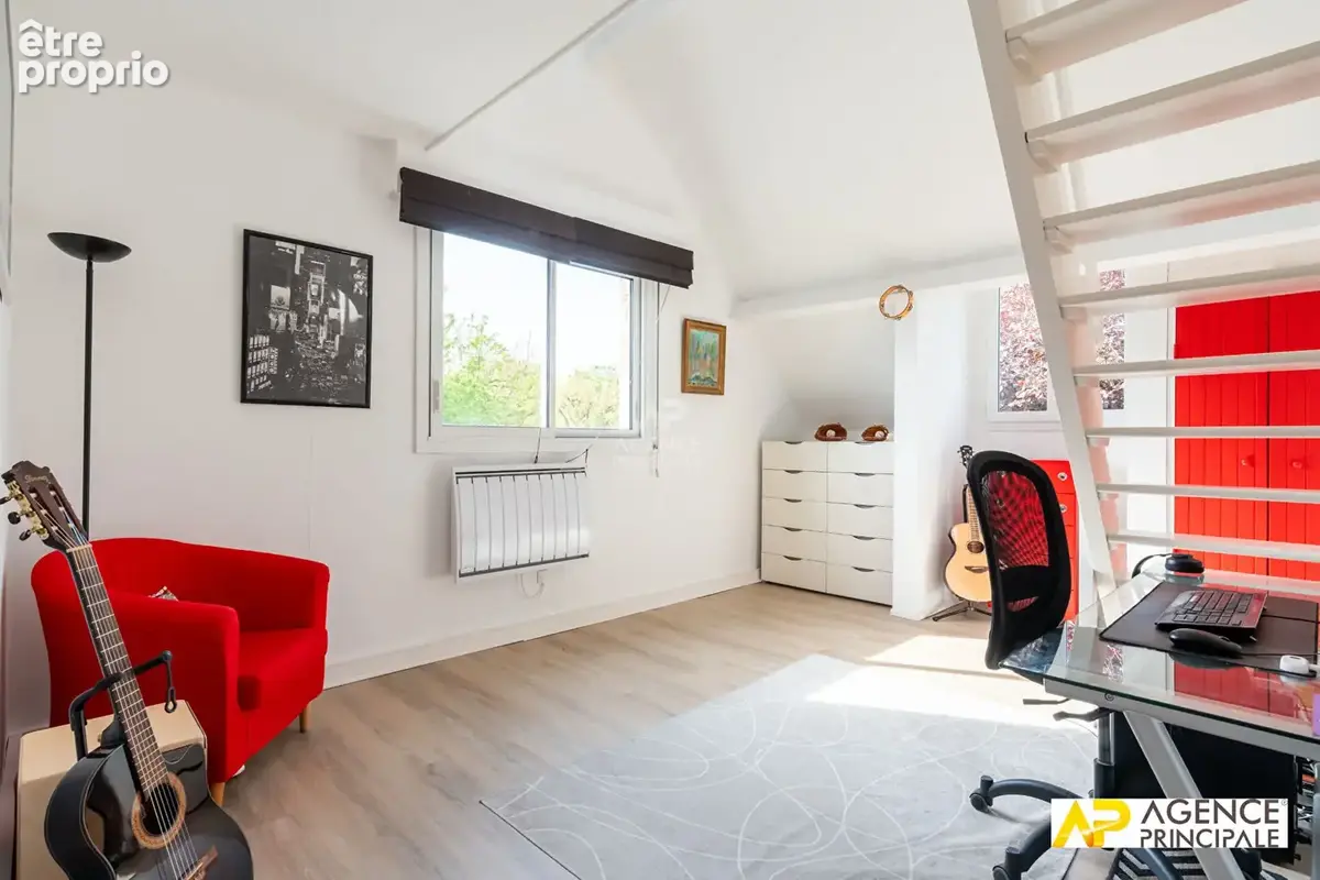 Maison 7 pièce(s) 160 m2 - photo 12