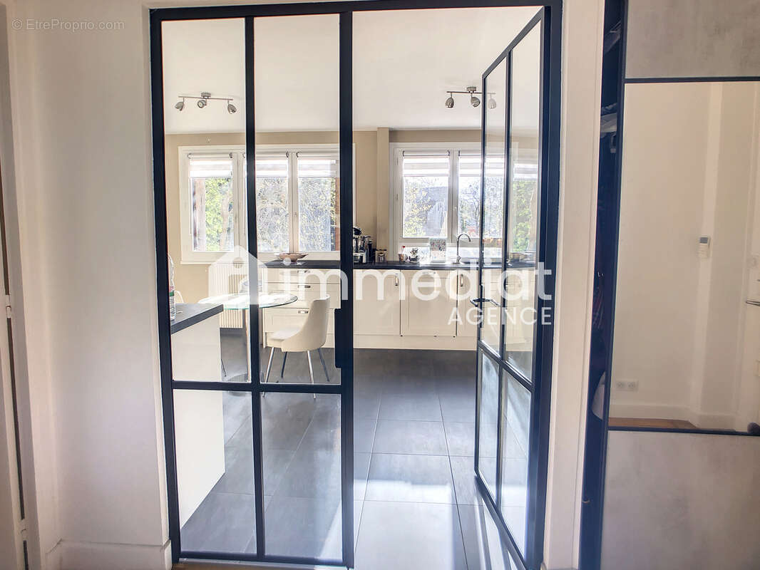 Appartement à RUEIL-MALMAISON