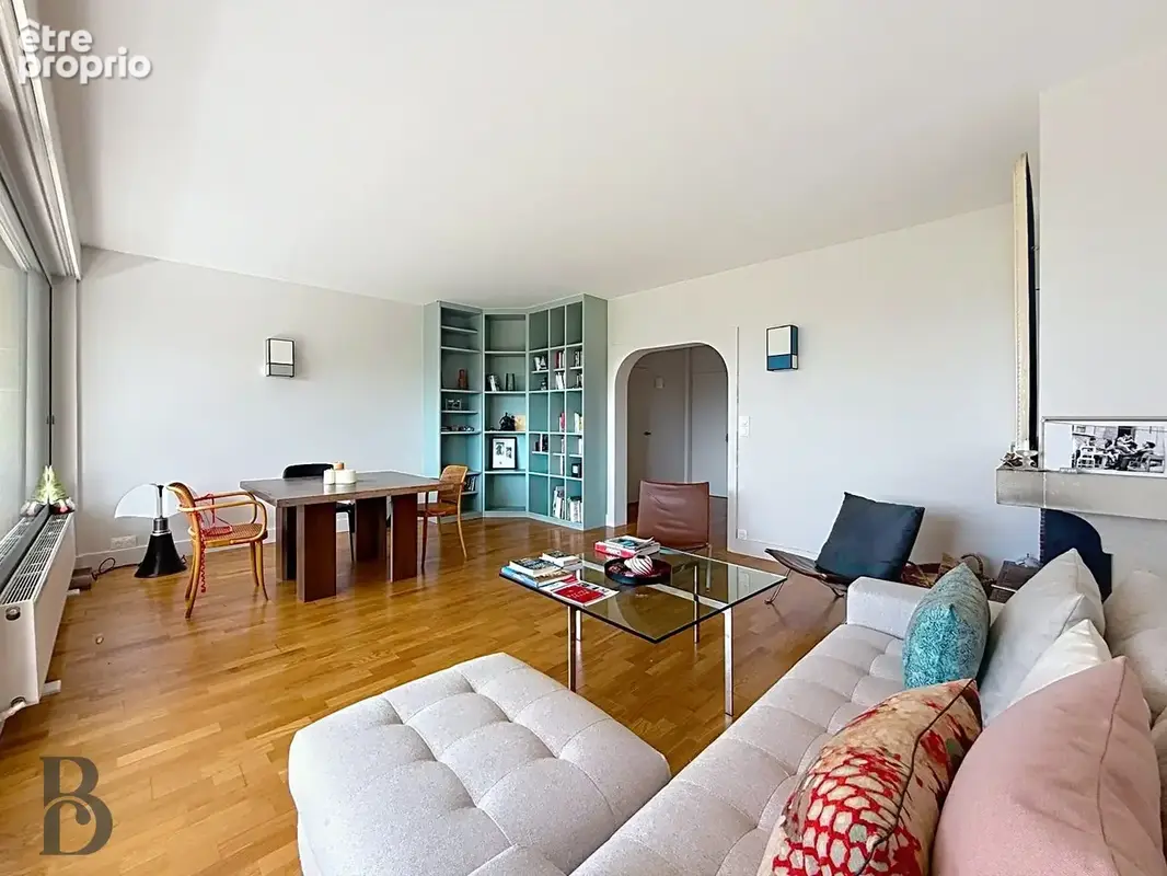 Très bel appartement rénové, au cœur de Montmorency - Balcon, parking et cave - photo 6